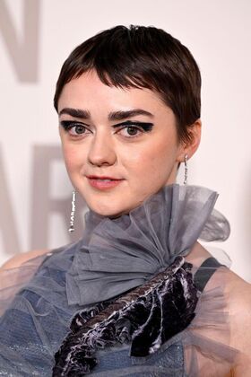Maisie Williams Nude Leaks OnlyFans Photo 162