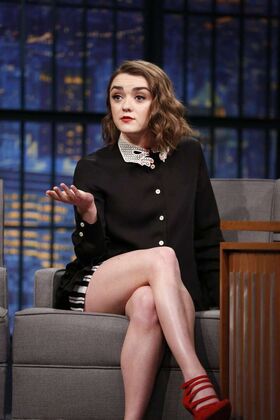 Maisie Williams Nude Leaks OnlyFans Photo 224