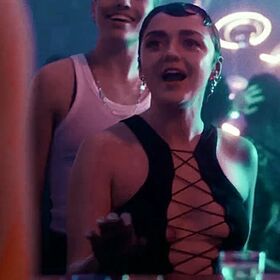 Maisie Williams Nude Leaks OnlyFans Photo 317