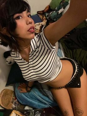 makeoutradio Nude Leaks OnlyFans Photo 1