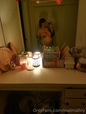 Mal Malloy Nude Leaks OnlyFans Photo 59