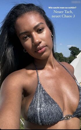 Malika Babel Nacktes Leaks OnlyFans Foto 12