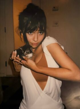 Malina Weissman Nude Leaks OnlyFans Photo 312