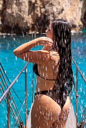 Maltese Girls Nude Leaks OnlyFans Photo 47