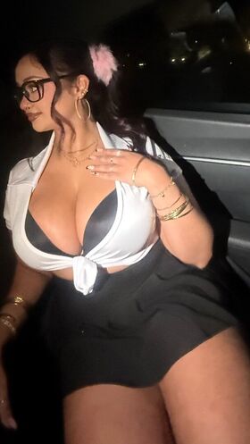 Mamikaur Nude Leaks OnlyFans Photo 5