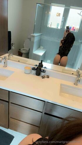 Mari Grace Nude Leaks OnlyFans Photo 24
