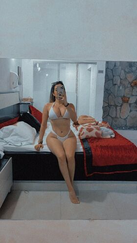 Maria Alejandra Cardenas Nude Leaks OnlyFans Photo 9