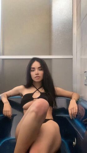 Maria Soares Tugasz Nude Leaks OnlyFans Photo 8