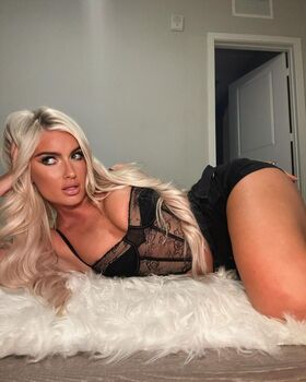 Mariah May Nude Leaks OnlyFans Photo 215