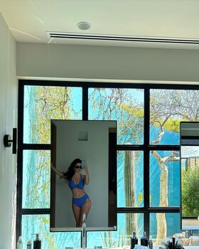 Marina Diamandis Nude Leaks OnlyFans Photo 12