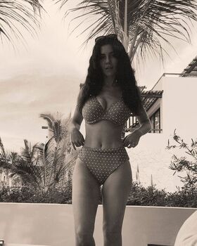 Marina Diamandis Nude Leaks OnlyFans Photo 15