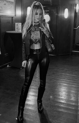 Martina Lackner ehem. Barbierella