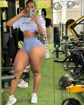 maryoficial_fit Nude Leaks OnlyFans Photo 3