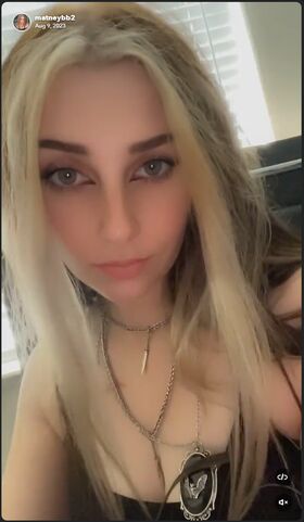 matneybb Nøgne lækkede OnlyFans foto 2