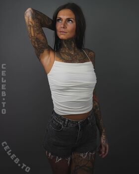 Maxiink Nahé uniklé OnlyFans foto 35