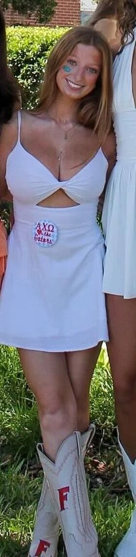 McCoy Nøgne lækkede OnlyFans foto 1