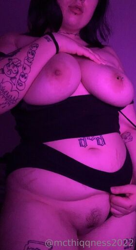 mcthiqqness Nude Leaks OnlyFans Photo 9