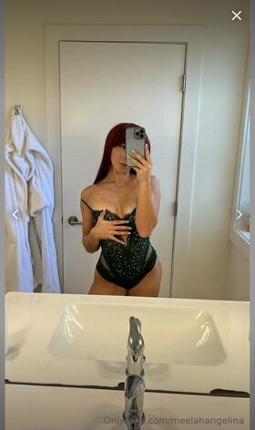 Meelah Robbins Nude Leaks OnlyFans Photo 9