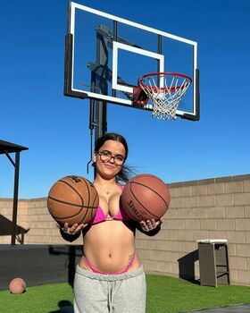 Meg Banks Foto trapelata OnlyFans nuda 34