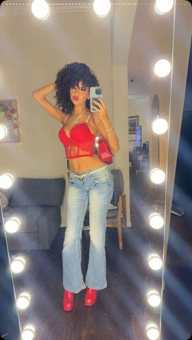 Megan Botnick Гола изтичане OnlyFans снимка 261