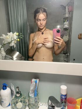 Megan Guthrie Nude Leaks OnlyFans Photo 7