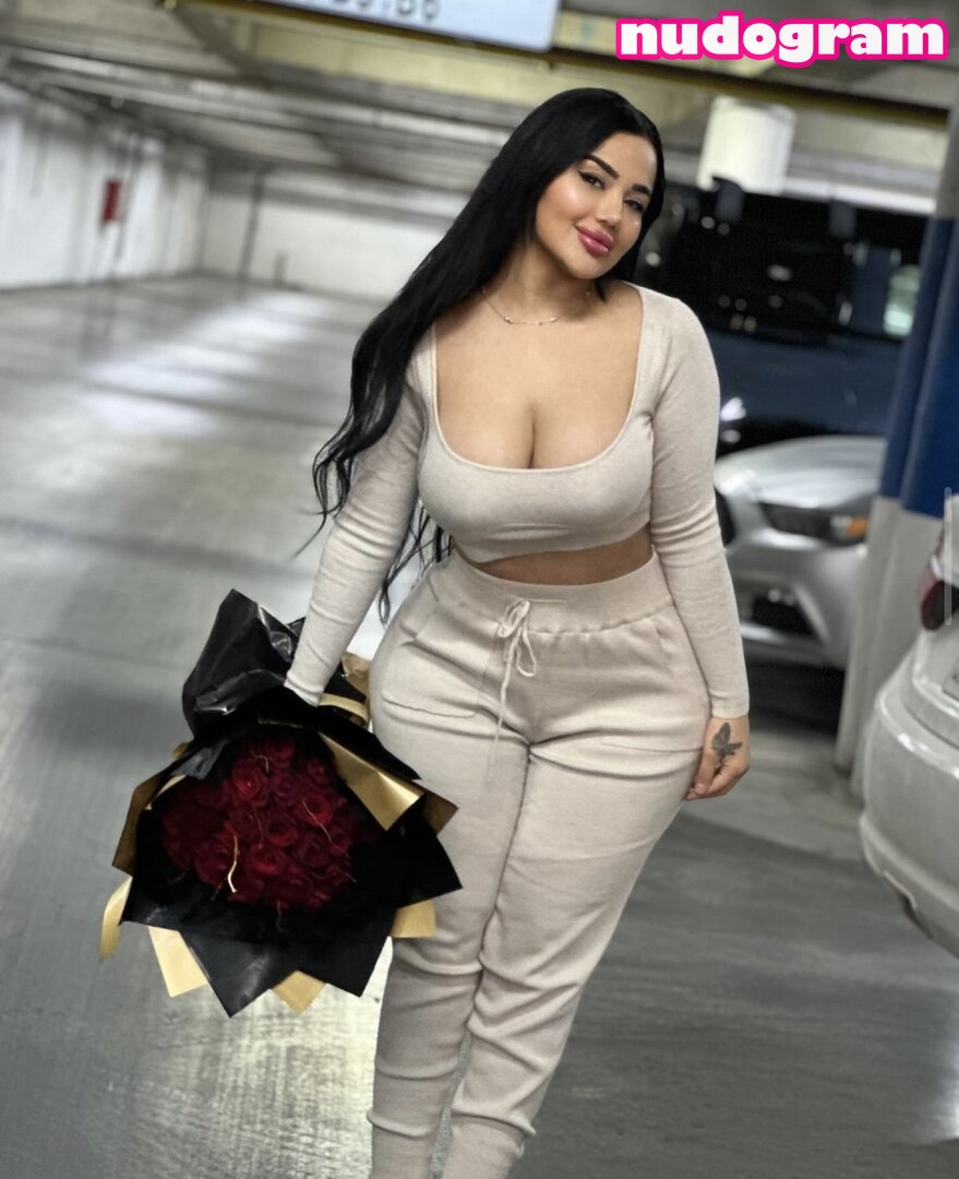 Melek Azad secret desire in her eyes