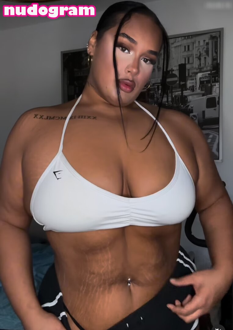 Witness Melina Bodybuilder's Forbidden OnlyFans Content