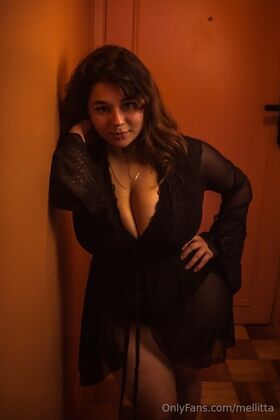 mellitta Nude Leaks OnlyFans Photo 33