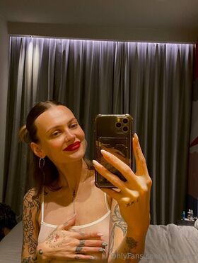 meltmee Nøgne lækkede OnlyFans foto 16