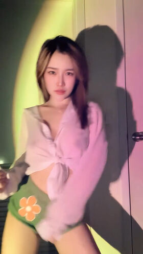 Menaraewadee รูป OnlyFans เปลือยรั่วไหล 38