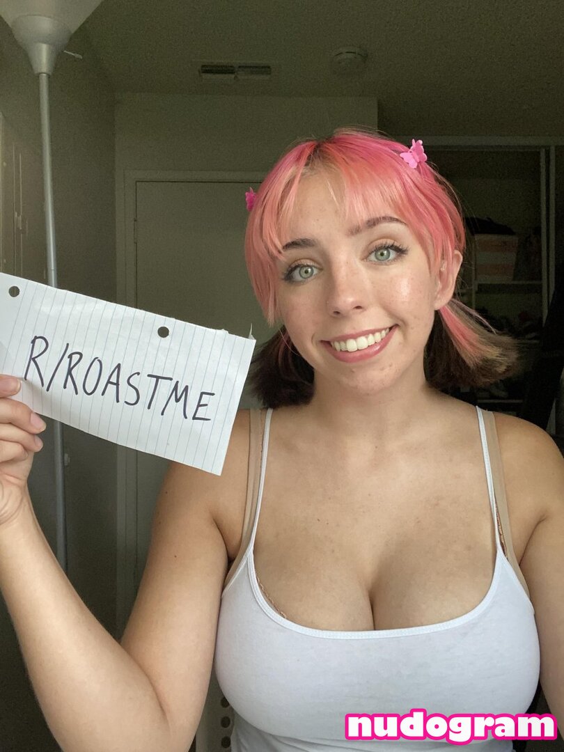 Mia Applez every curve revealed