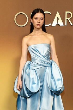 Mia Goth Foto filtrada desnuda de OnlyFans 226