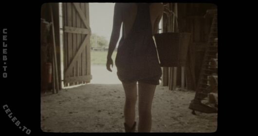 Mia Goth Foto filtrada desnuda de OnlyFans 236