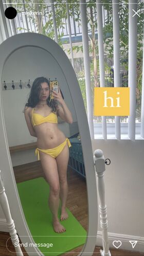 Mia Kerin Nude Leaks OnlyFans Photo 9