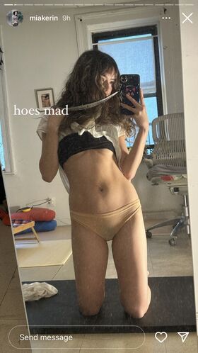 Mia Kerin Nude Leaks OnlyFans Photo 37