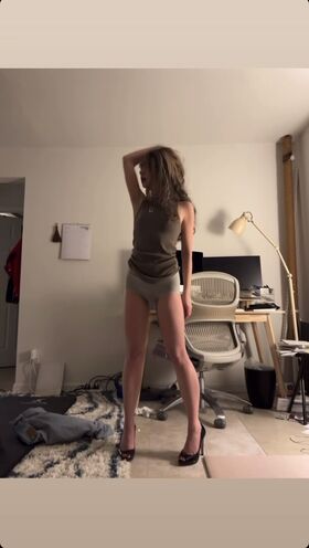 Mia Kerin Nude Leaks OnlyFans Photo 59