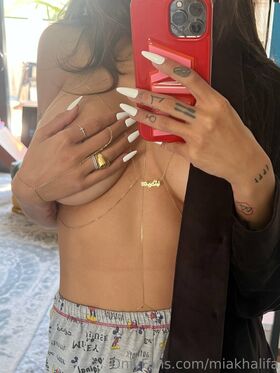 Mia Khalifa Nude Leaks OnlyFans Photo 219