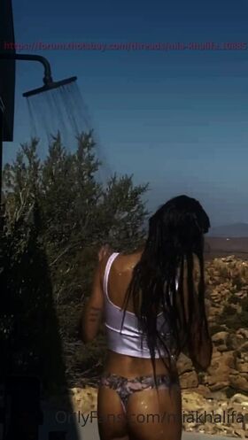 Mia Khalifa Nude Leaks OnlyFans Photo 282