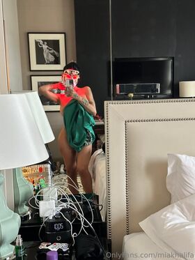 Mia Khalifa Nude Leaks OnlyFans Photo 1059