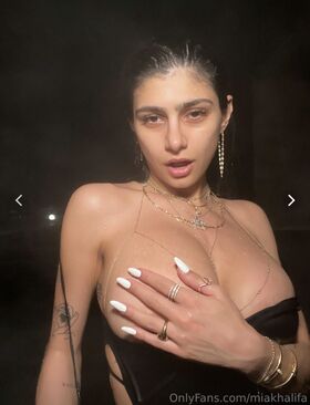 Mia Khalifa Nude Leaks OnlyFans Photo 1124