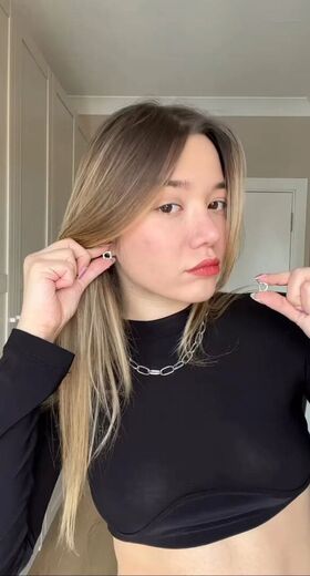 miafitz Procurena gola OnlyFans fotografija 97