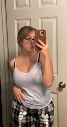 Michelle Kodryan Nøgne lækkede OnlyFans foto 2