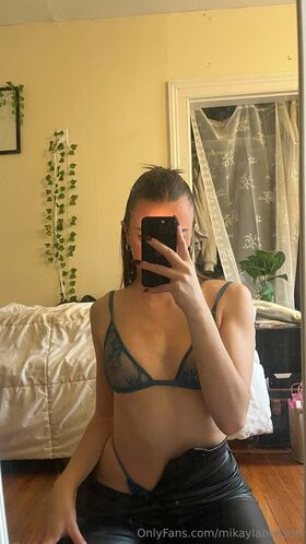 Mikayla Benson Nude Leaks OnlyFans Photo 17