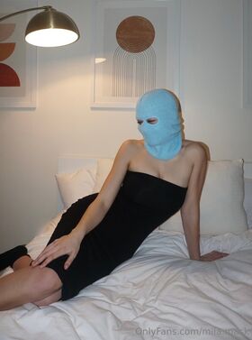 mila.mask Nude Leaks OnlyFans Photo 11