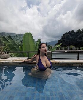 Milada Moore Фото утечки OnlyFans (обнаженная) 480