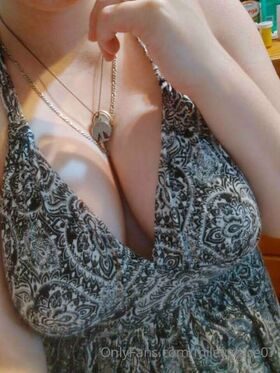 Miley Grace Nude Leaks OnlyFans Photo 17