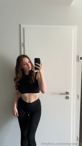 mileyrosevip