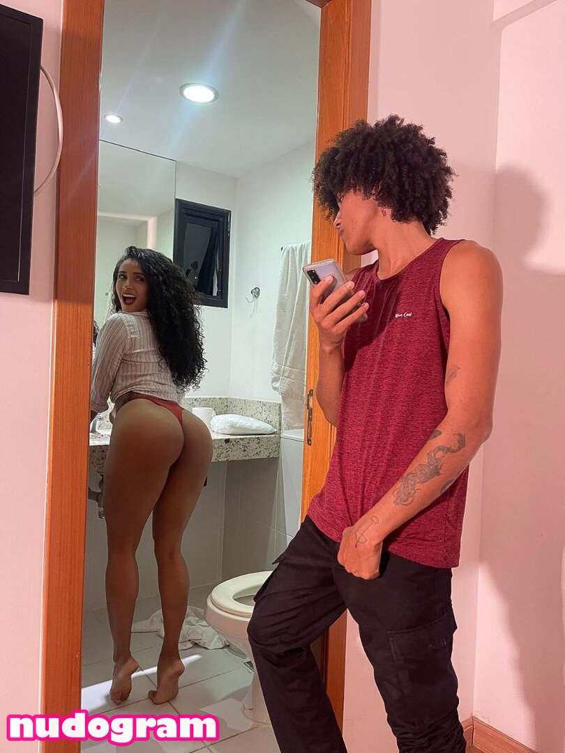 Milla Ferrazzo  Milla_ferrazzo  milaferrazzo  millaferrazzo Гола  изтичане OnlyFans снимка 30 - Nudogram v2.1