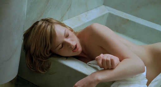 Milla Jovovich Nude Leaks OnlyFans Photo 41