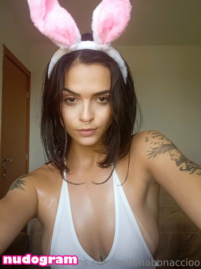 Millena Bonaccio em sua estado natural e sedutor